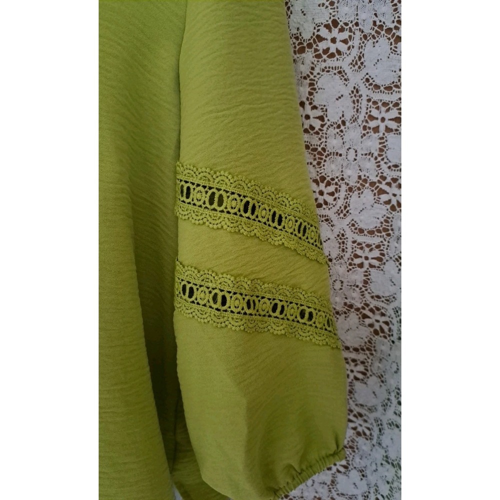 Como Blu Top M Lime Green Peasant Blouse Puff Sleeve Crochet Trim Polyester Boho - Picture 8 of 10